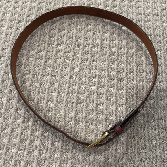 Men’s Brown leather belt. Nordstrom Monticello size 32/80 Polished gold buckle - Picture 2 of 6